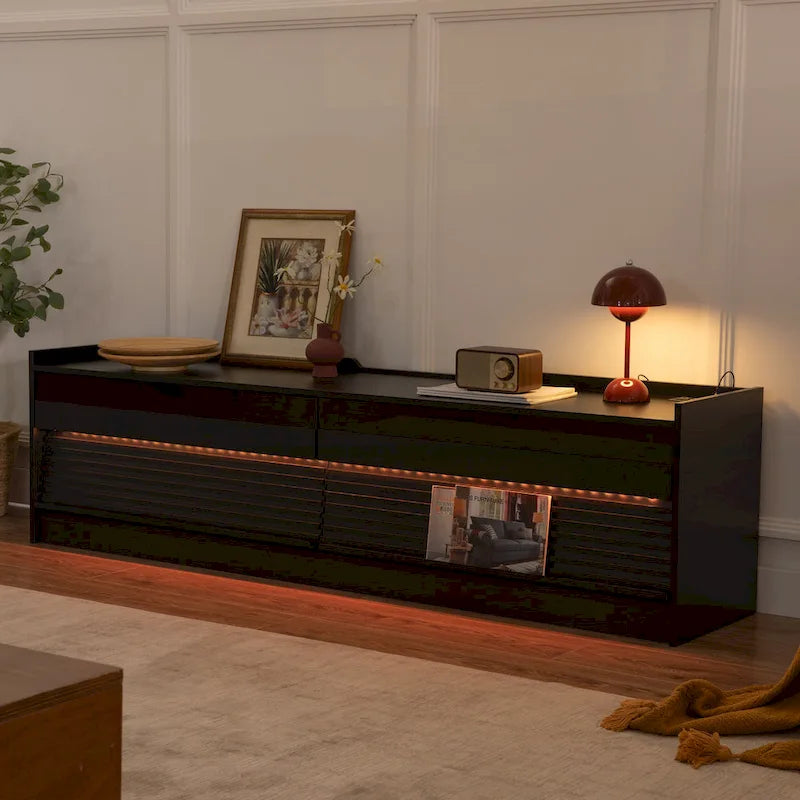 Meuble TV moderne avec tiroirs, chargeurs intégrés et éclairage LED d'ambiance