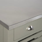 Le chariot de cuisine en bois gris White Squirrel de The Gray Barn