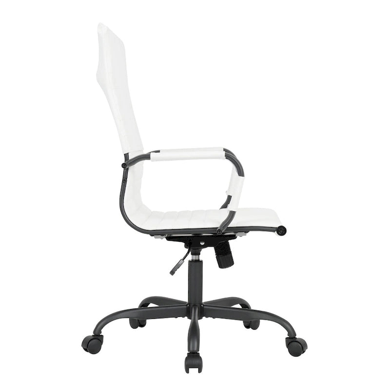 Chaise de bureau pivotante à dossier haut en cuir nervuré réglable avec piètement en métal noir
